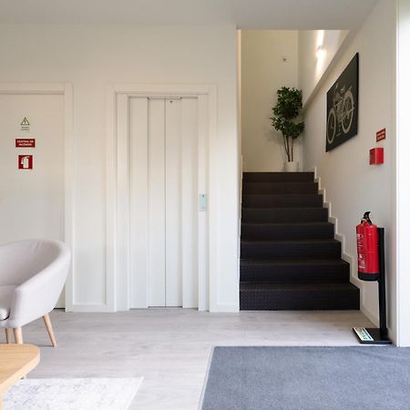Host Wise - Central Private Flats - Terrace Porto Exterior photo