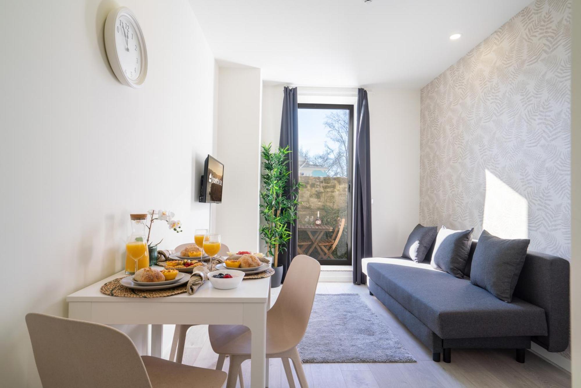 Host Wise - Central Private Flats - Terrace Porto Exterior photo