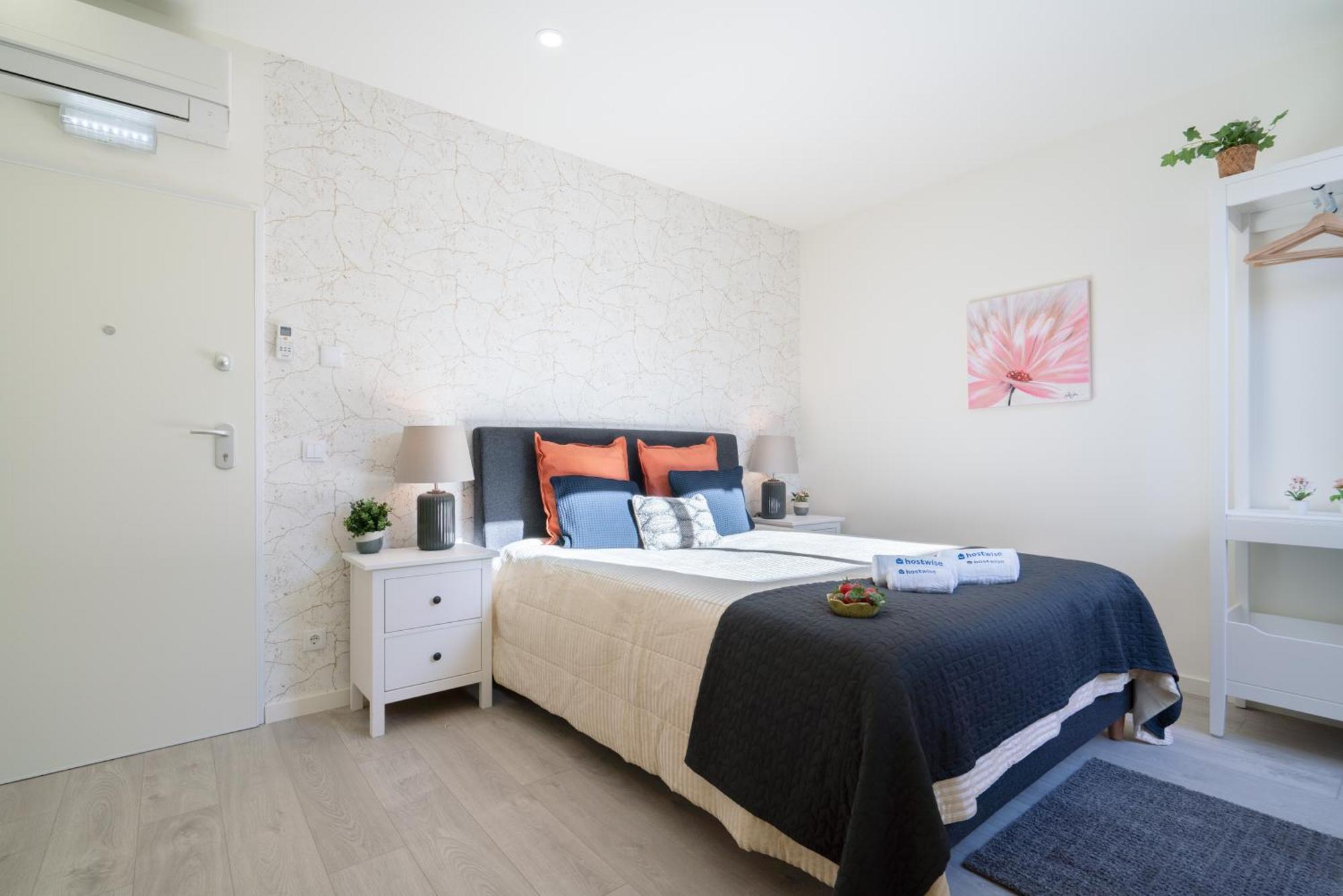 Host Wise - Central Private Flats - Terrace Porto Room photo